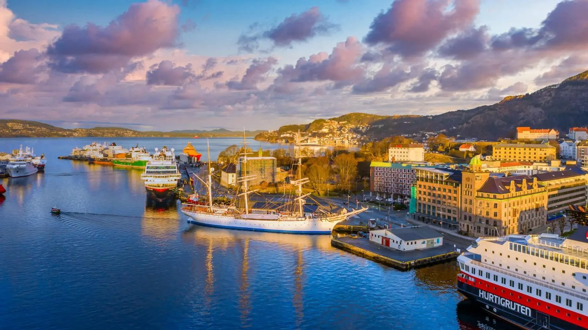 New Sandviken Apartment With Stunning View Bergen